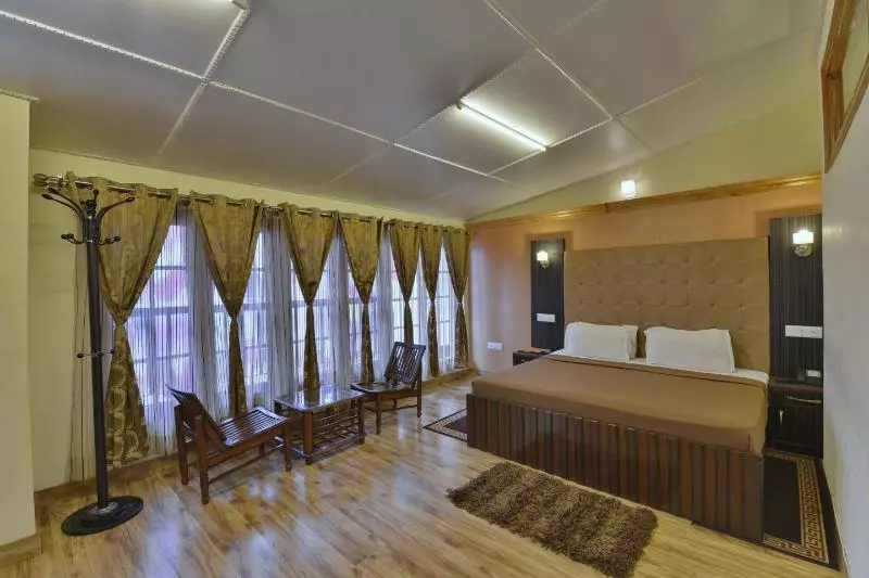 ホテル Torrentium Lodge