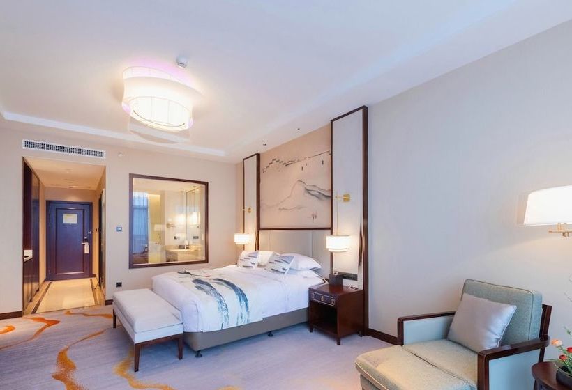 Hotel Wuhu Macrolink Legend