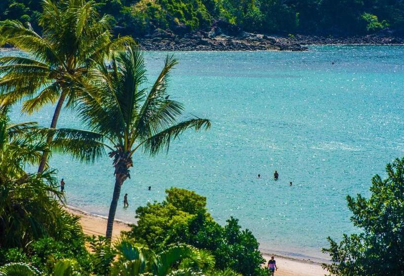Lagoon Beachfront Lodge 201 On Hamilton Island By Hamorent