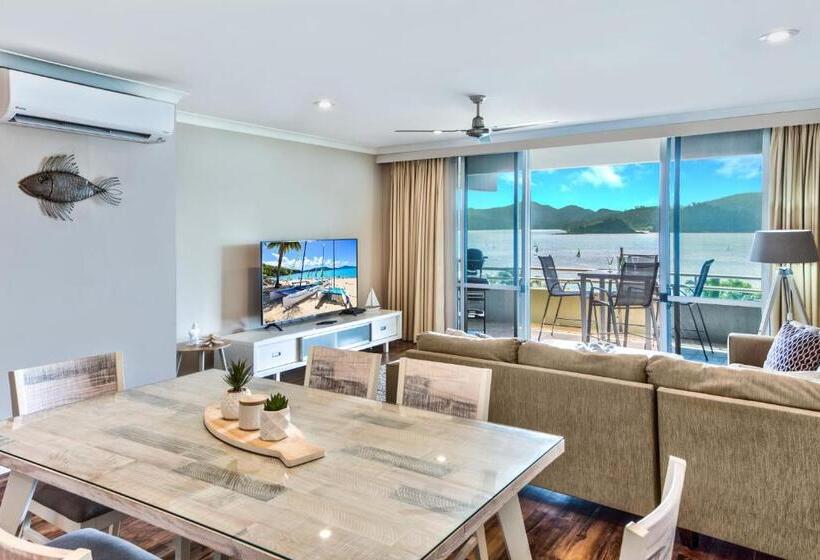 Lagoon Beachfront Lodge 201 On Hamilton Island By Hamorent