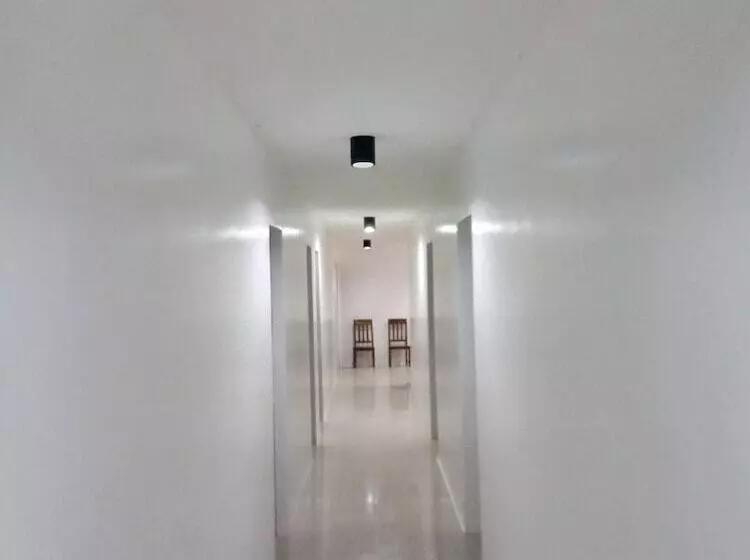 ペンション Echague Place