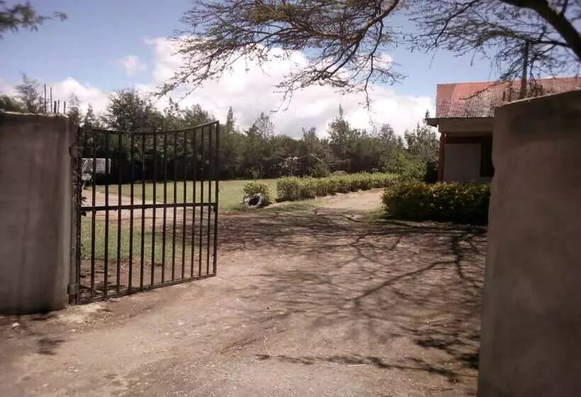 پانسیون Enkishomi