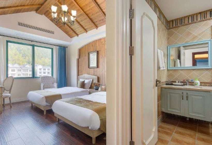 Pensão Floral  · Forever Homestay Qiandao Lake