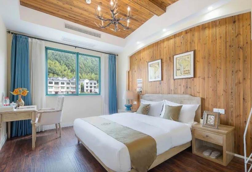 Pensão Floral  · Forever Homestay Qiandao Lake