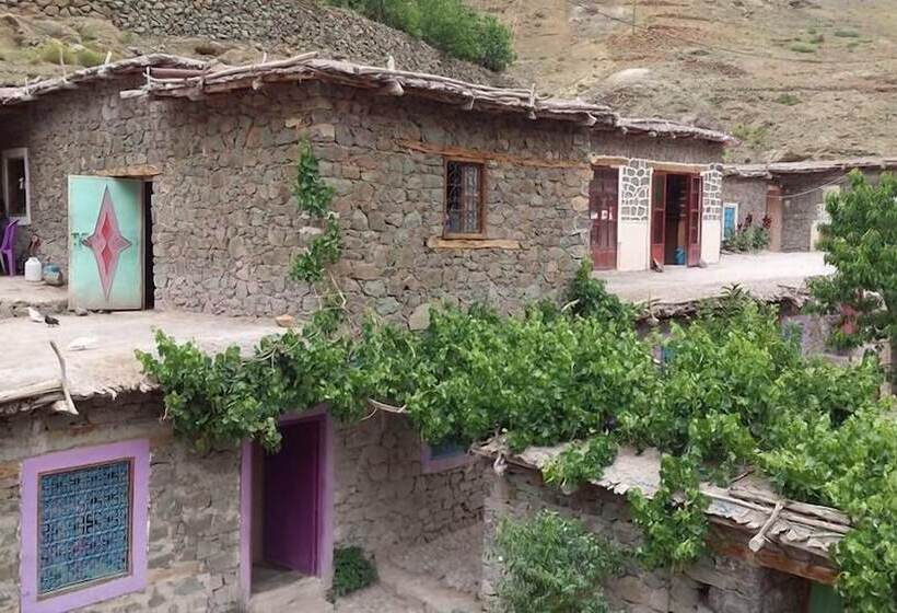 پانسیون Gîte Aoujdade Taghia