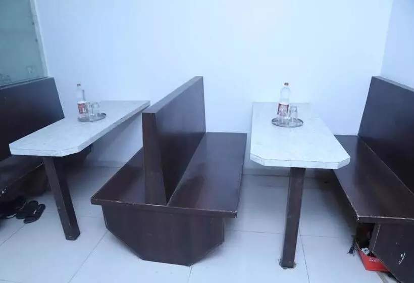 ホテル Kewal Inn