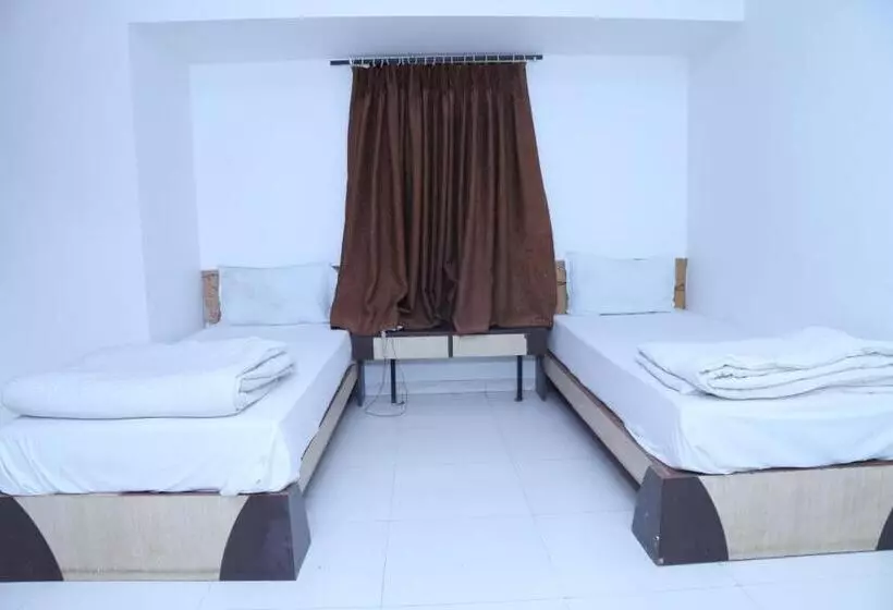 ホテル Kewal Inn