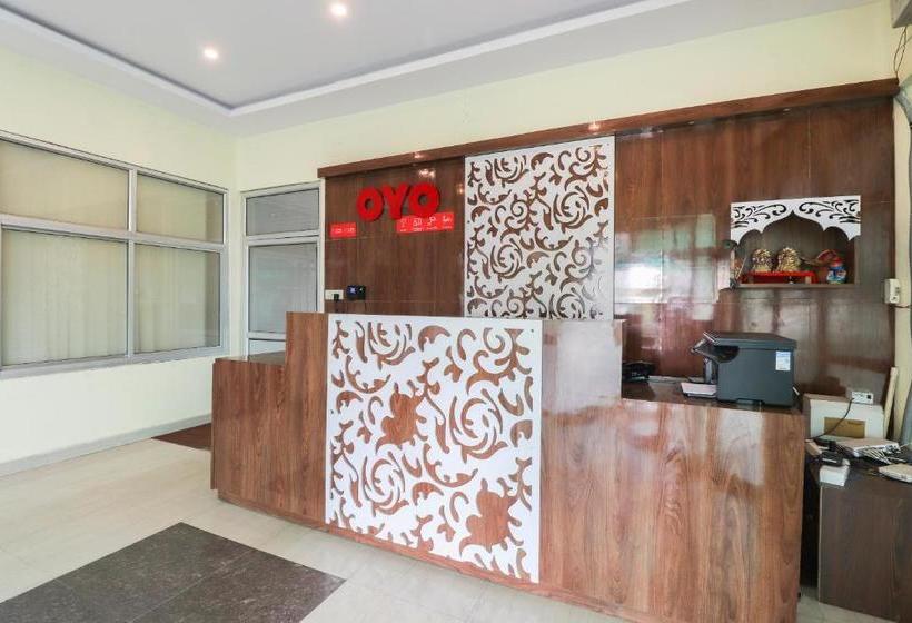 호텔 Collection O 63467 The Grand Radiance