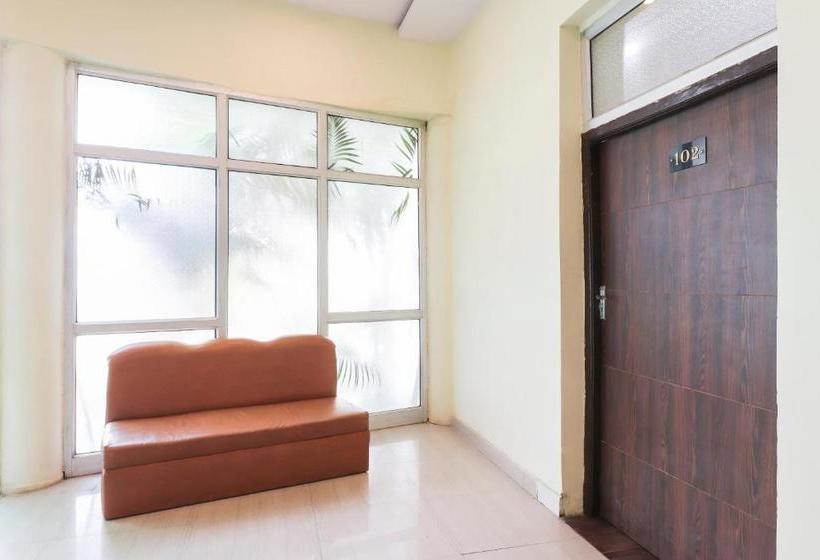 호텔 Collection O 63467 The Grand Radiance