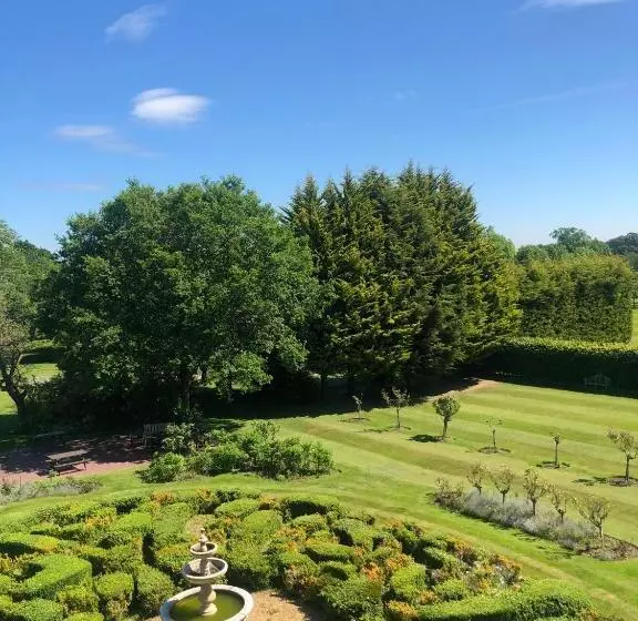 Отель Ardencote