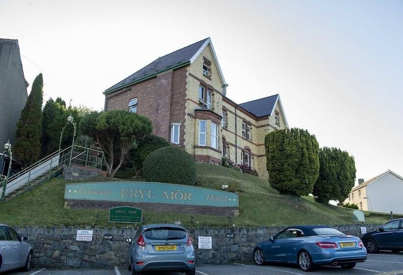 هتل Nomi Rooms & Restaurant