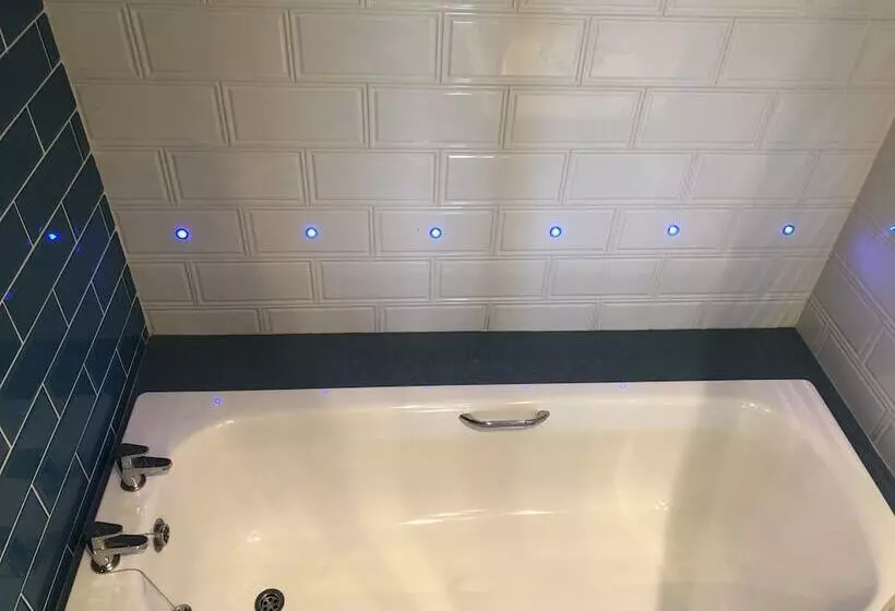 호텔 Nomi Rooms & Restaurant