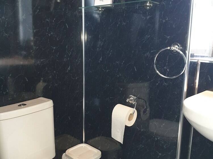 בית מלון כפרי Meadowsweet