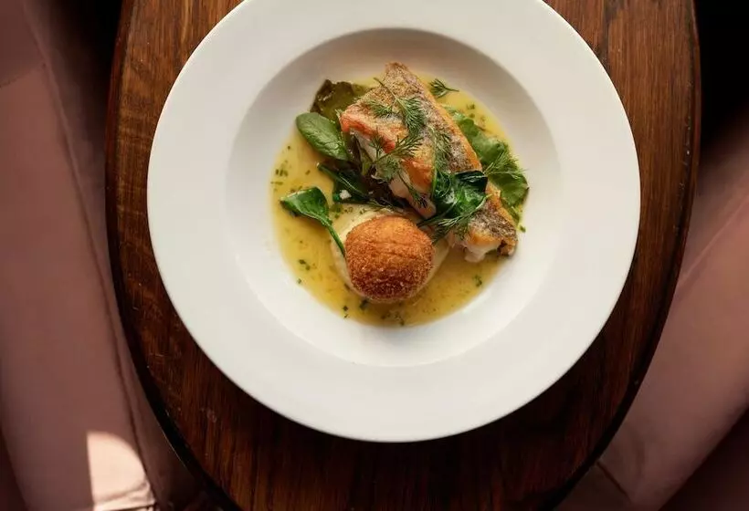 酒店 The Pembroke Arms