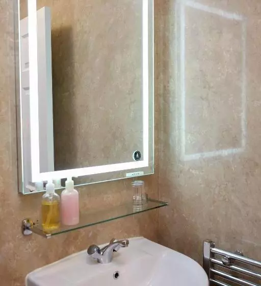 Отель The Seacliffe   Whitby