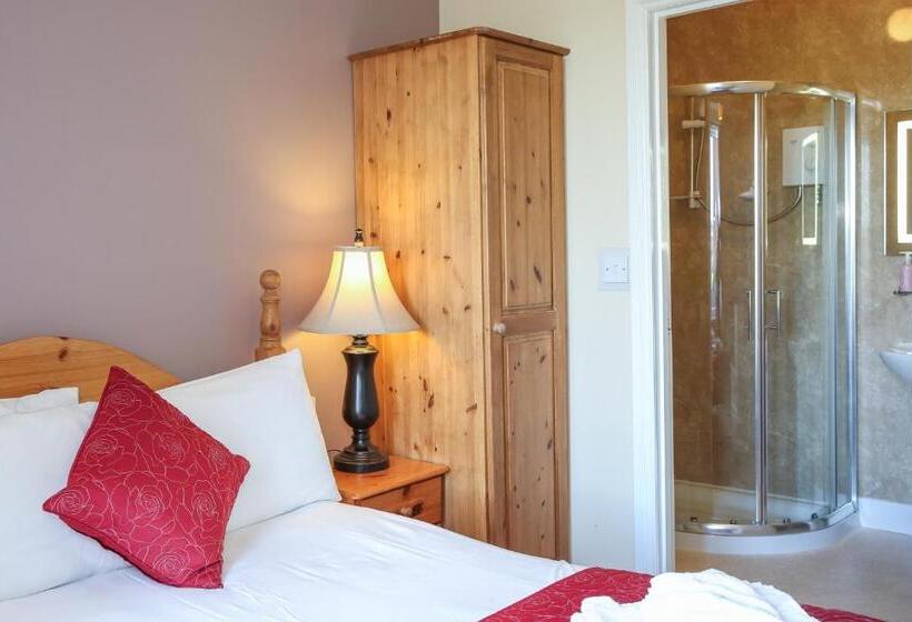 בית מלון כפרי The Seacliffe Whitby