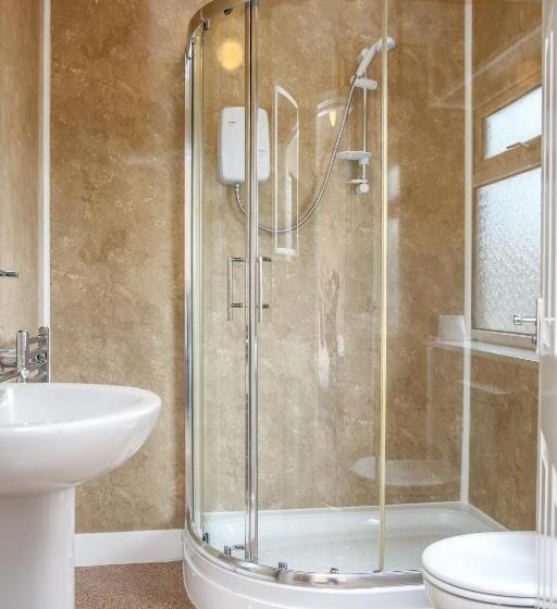 בית מלון כפרי The Seacliffe Whitby