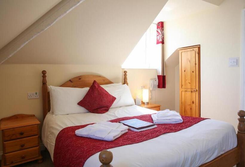 בית מלון כפרי The Seacliffe Whitby