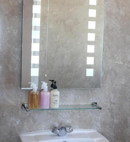 בית מלון כפרי The Seacliffe Whitby