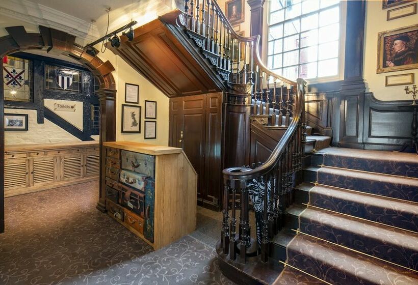 The Tudor House Hotel, Tewkesbury, Gloucestershire