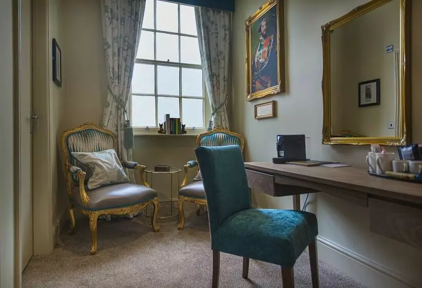 The Tudor House Hotel, Tewkesbury, Gloucestershire