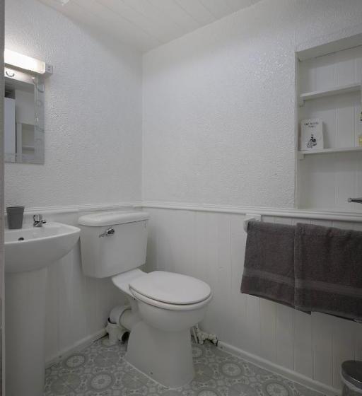 בית מלון כפרי The Wescoe Guesthouse