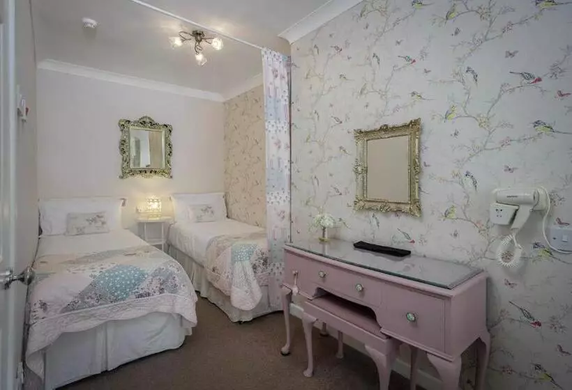 هتل The Wescoe Guesthouse