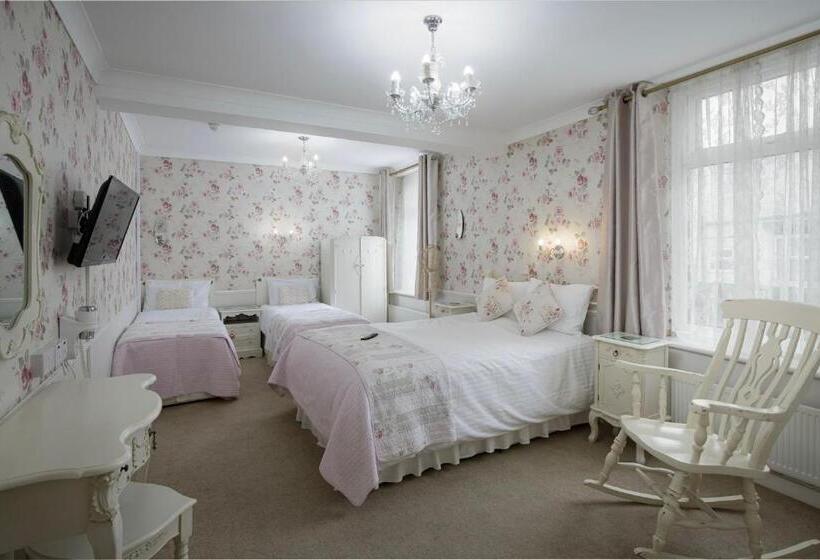 בית מלון כפרי The Wescoe Guesthouse