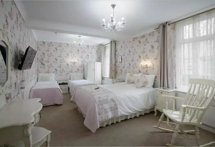 هتل The Wescoe Guesthouse