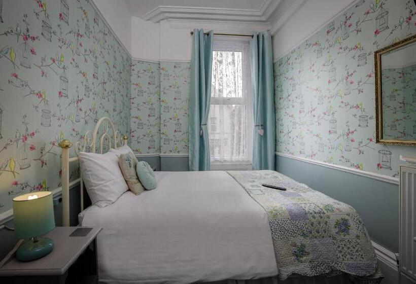 בית מלון כפרי The Wescoe Guesthouse