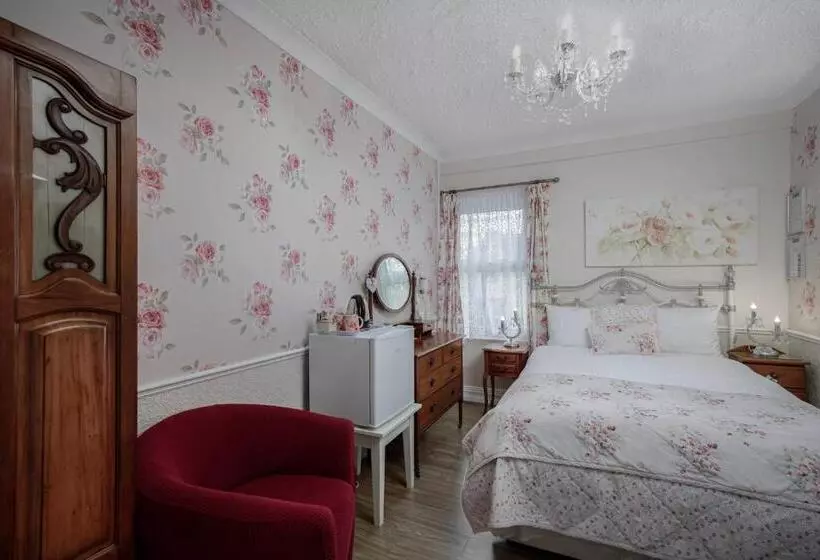 هتل The Wescoe Guesthouse