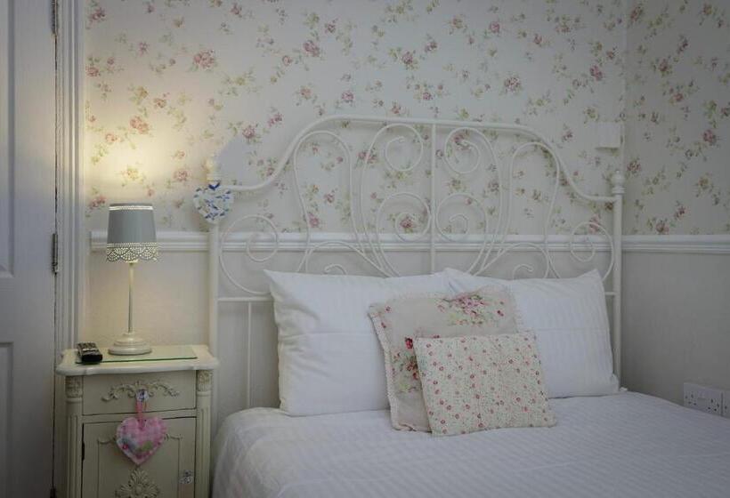 בית מלון כפרי The Wescoe Guesthouse