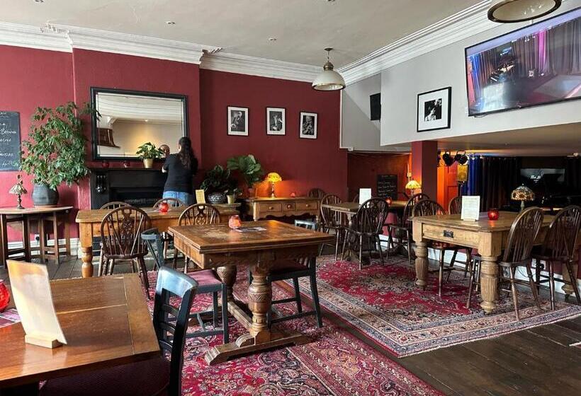 בית מלון כפרי The Western