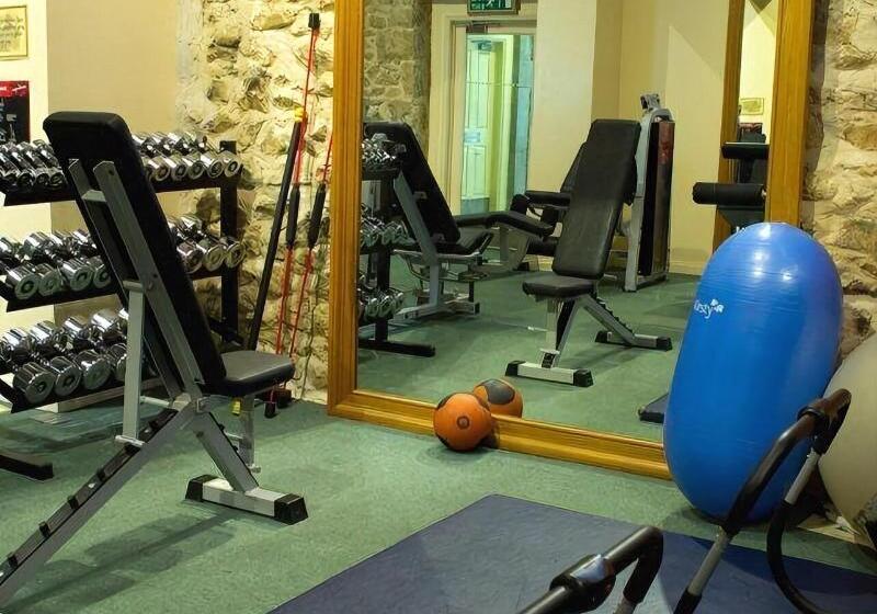 호텔 Tre Ysgawen Hall & Spa