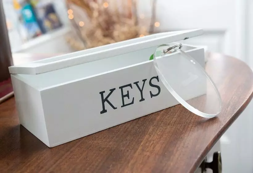 Shelleven Guest House