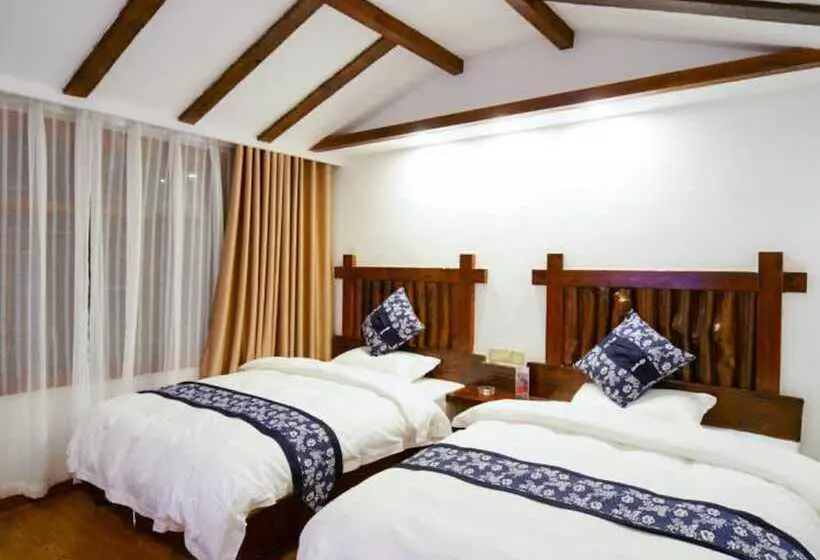 Hostelli Floral Hotel · Spring Guesthouse Zhangjiajie