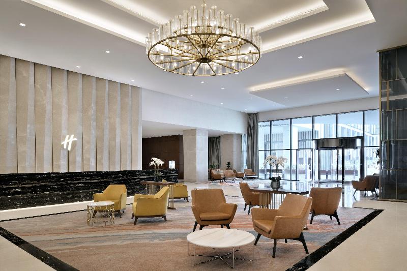 هتل Holiday Inn Dubai Al Maktoum Airport, An Ihg
