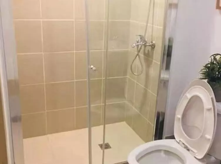 Hotelli I Suites