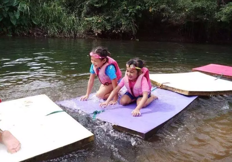 Hotelli Parichart Homestay