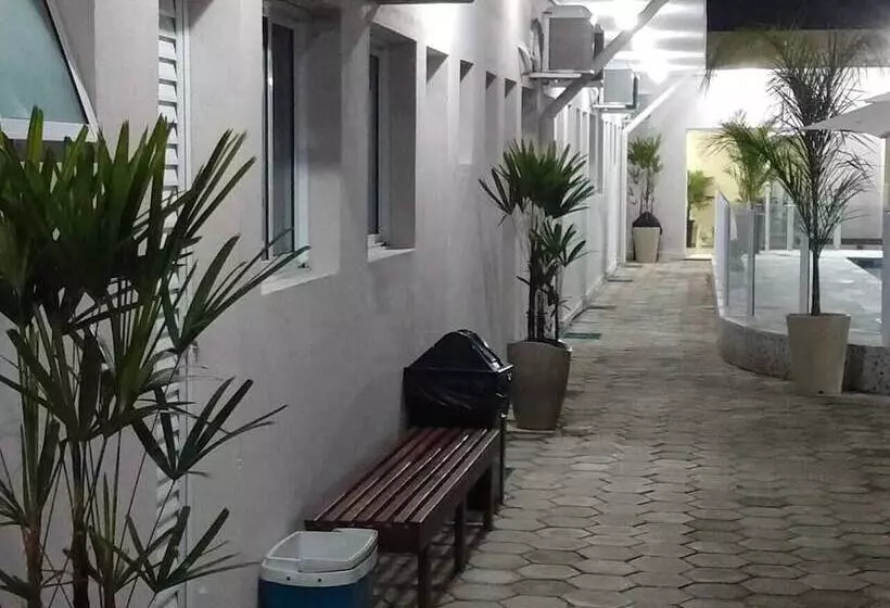 ホテル Pousada Morada Da Boraceia