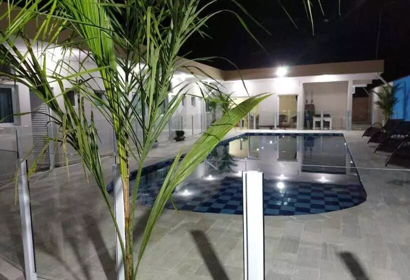 ホテル Pousada Morada Da Boraceia