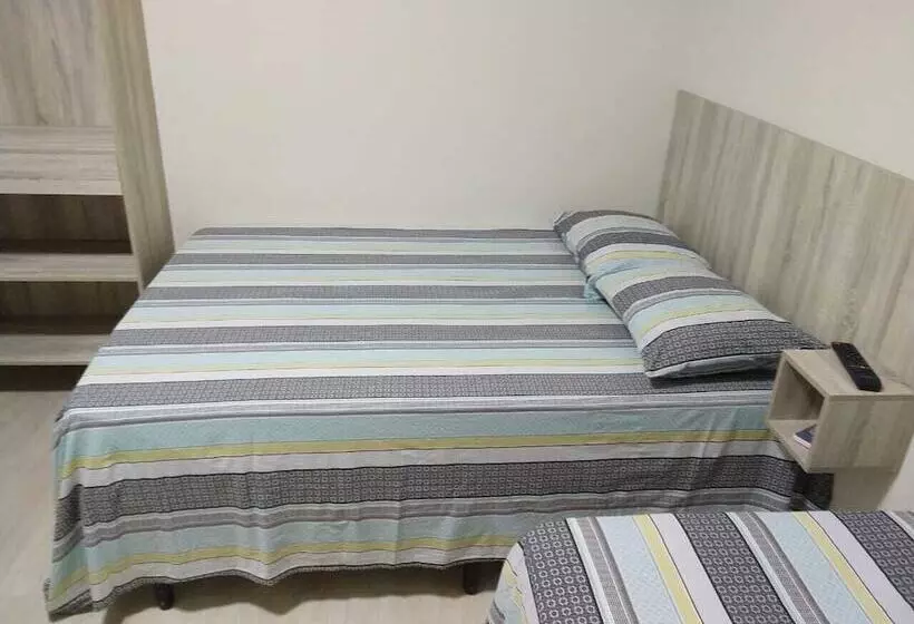 ホテル Pousada Morada Da Boraceia