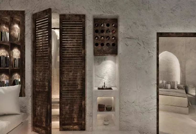 Majatalo White Cave Suites