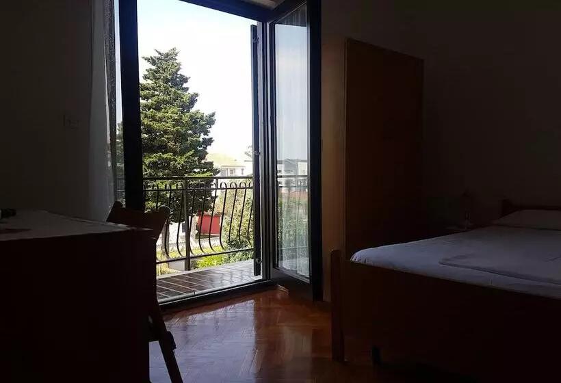 Apartments Zova