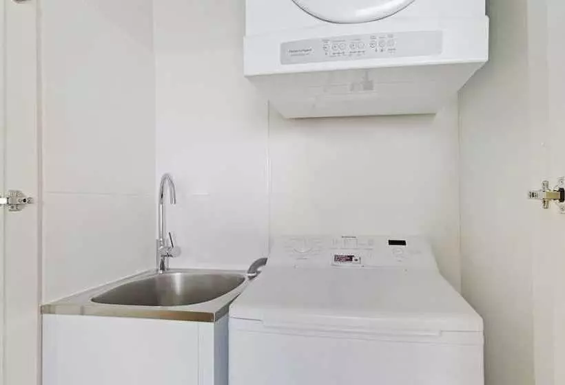 Astra Apartments Sydney  George St