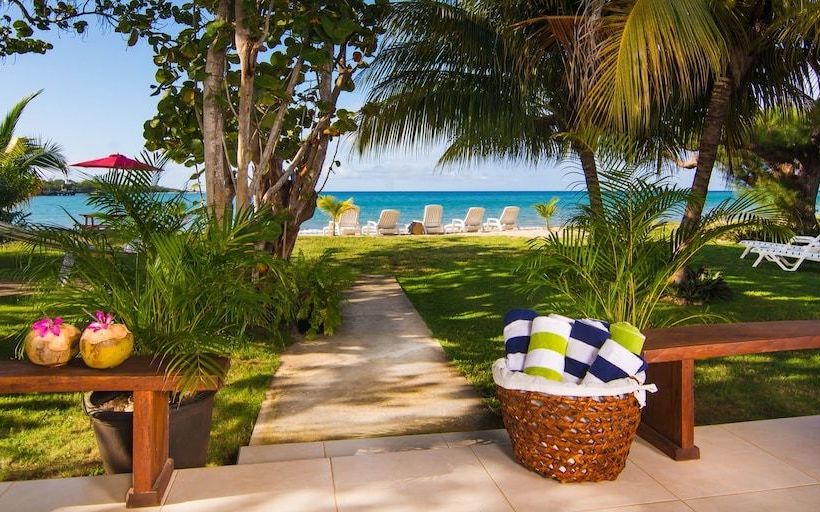 Beachnut, Rio Bueno, Jamaica Villas 3br