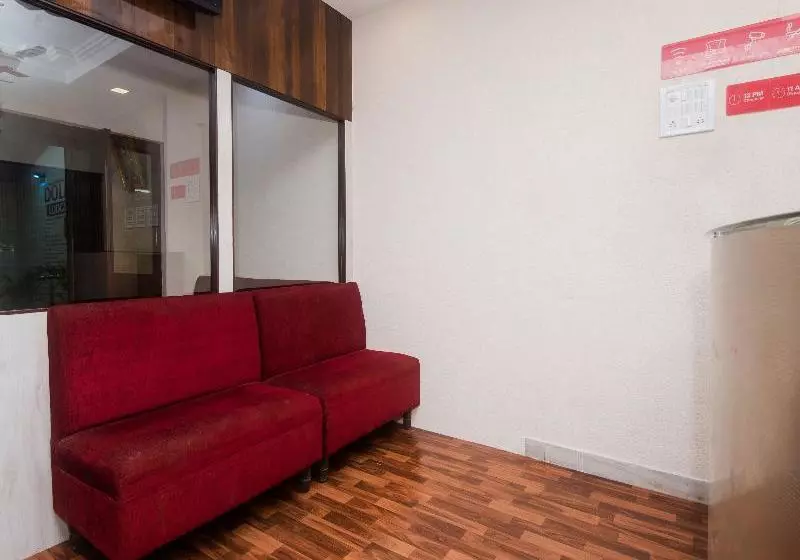 هتل Dolphin Club By Oyo Rooms