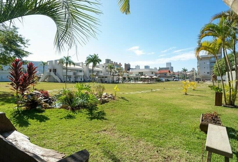 Makkai Resort Bombinhas