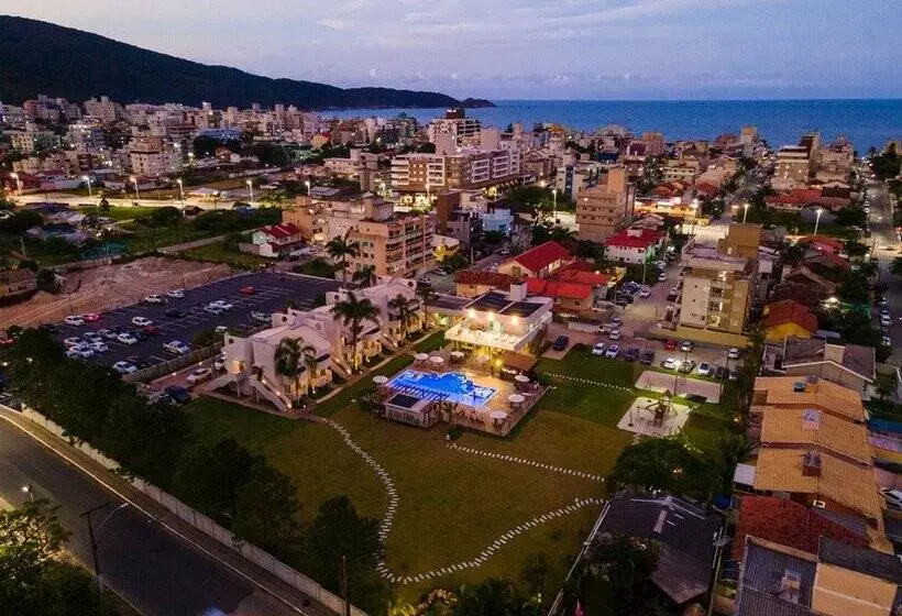 Makkai Resort Bombinhas