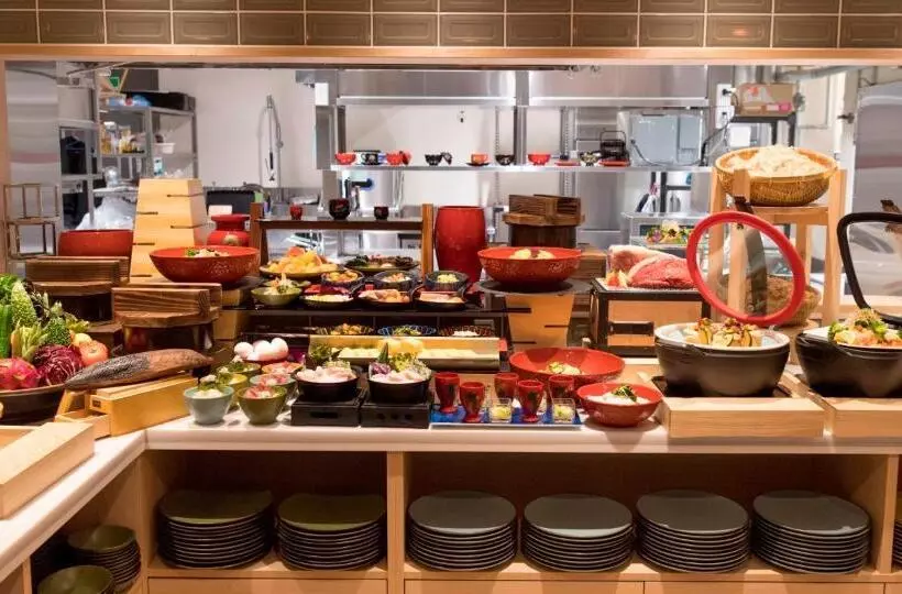 ホテル Sansui Naha　ryukyu Hot Spring Naminoueyu